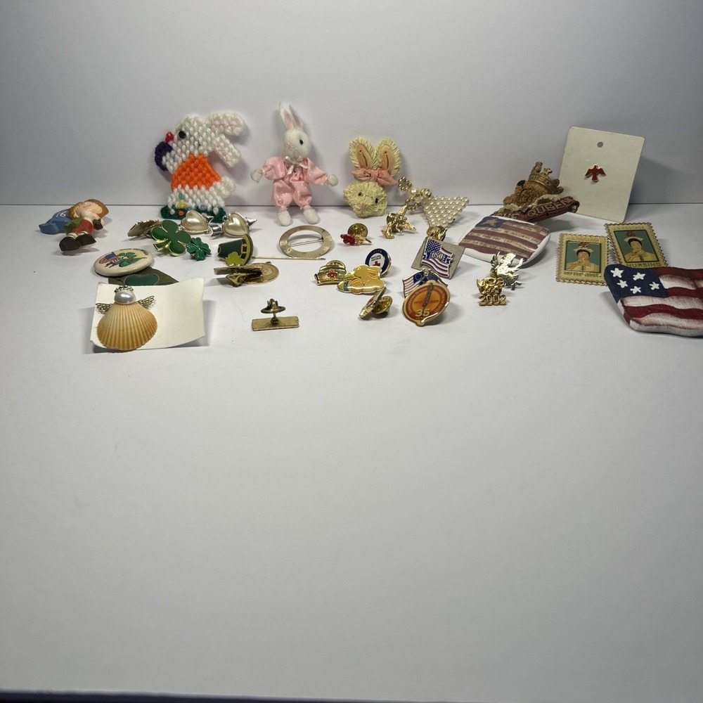 Lot 35 Vintage Lapel Pins Easter USA St Patrick Day Angels Nurse